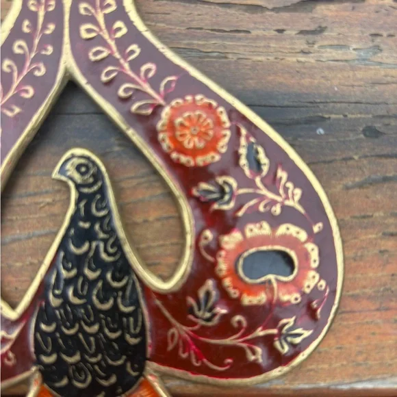 Vintage 1970s “Made in India” Enamel Peacock Pendant Necklace - Picture 4 of 5